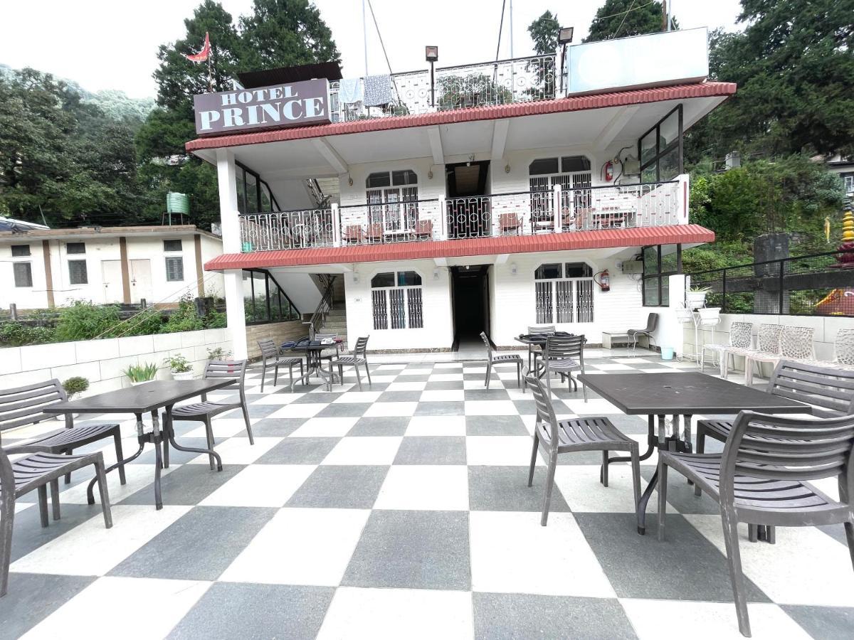 Hotel Prince ! Nainital Mall Road-Prime-Location In-Front-Of-Naini-Lake Hygiene-And-Spacious-Room Eksteriør billede