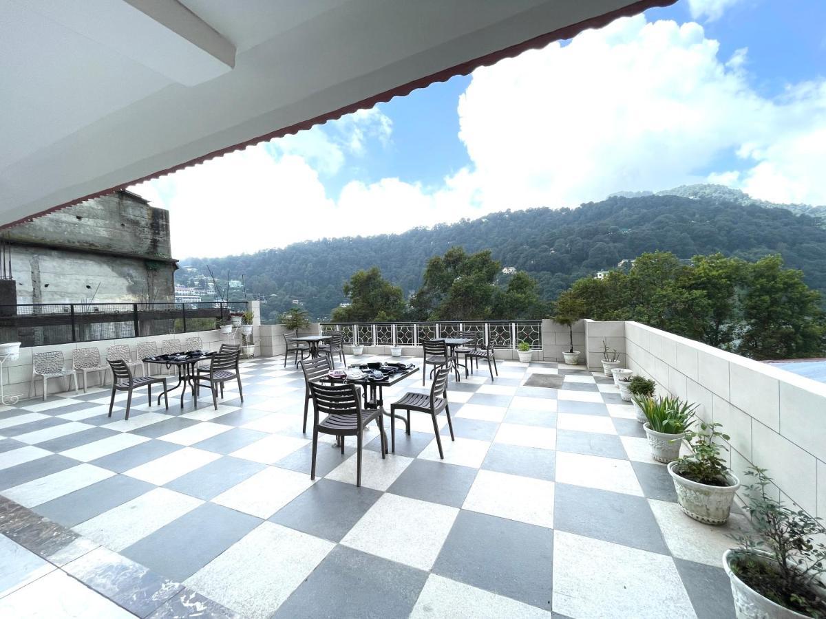 Hotel Prince ! Nainital Mall Road-Prime-Location In-Front-Of-Naini-Lake Hygiene-And-Spacious-Room Eksteriør billede